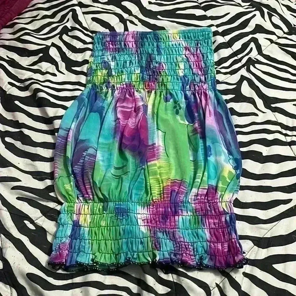 Multi Color Strapless Blouse - Picture 1 of 2